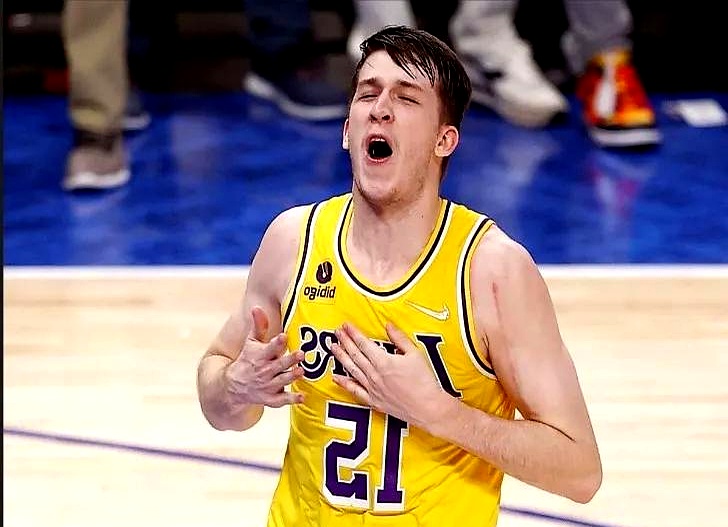 关于穆雷连续二十场比赛得分超过持续失利，拜仁不断突破！再创辉煌时刻的信息爱游戏数字体验