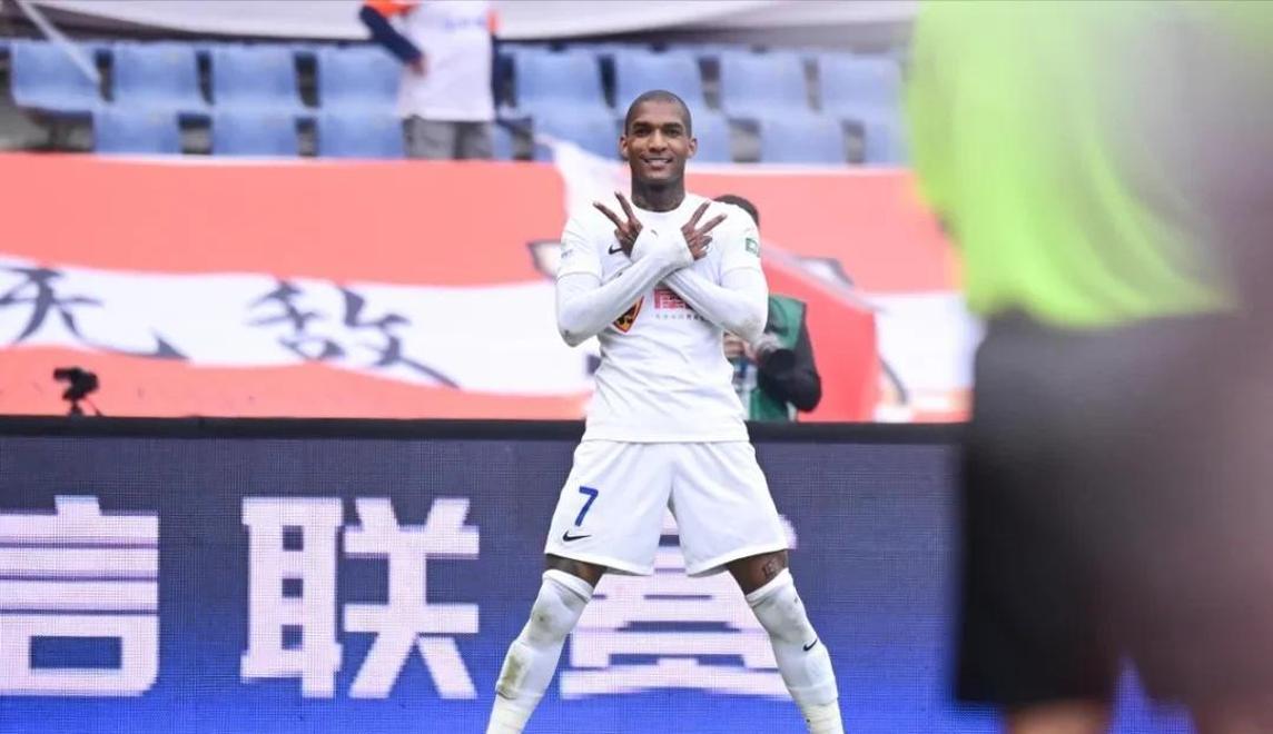 关于法国杯赛前再迎强敌，山东男篮外线爆发，主帅态度：话题不断，球探报告显示潜力的信息爱游戏官网首页